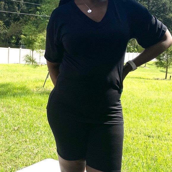 “BB” Short Set - Picture 1 of 2